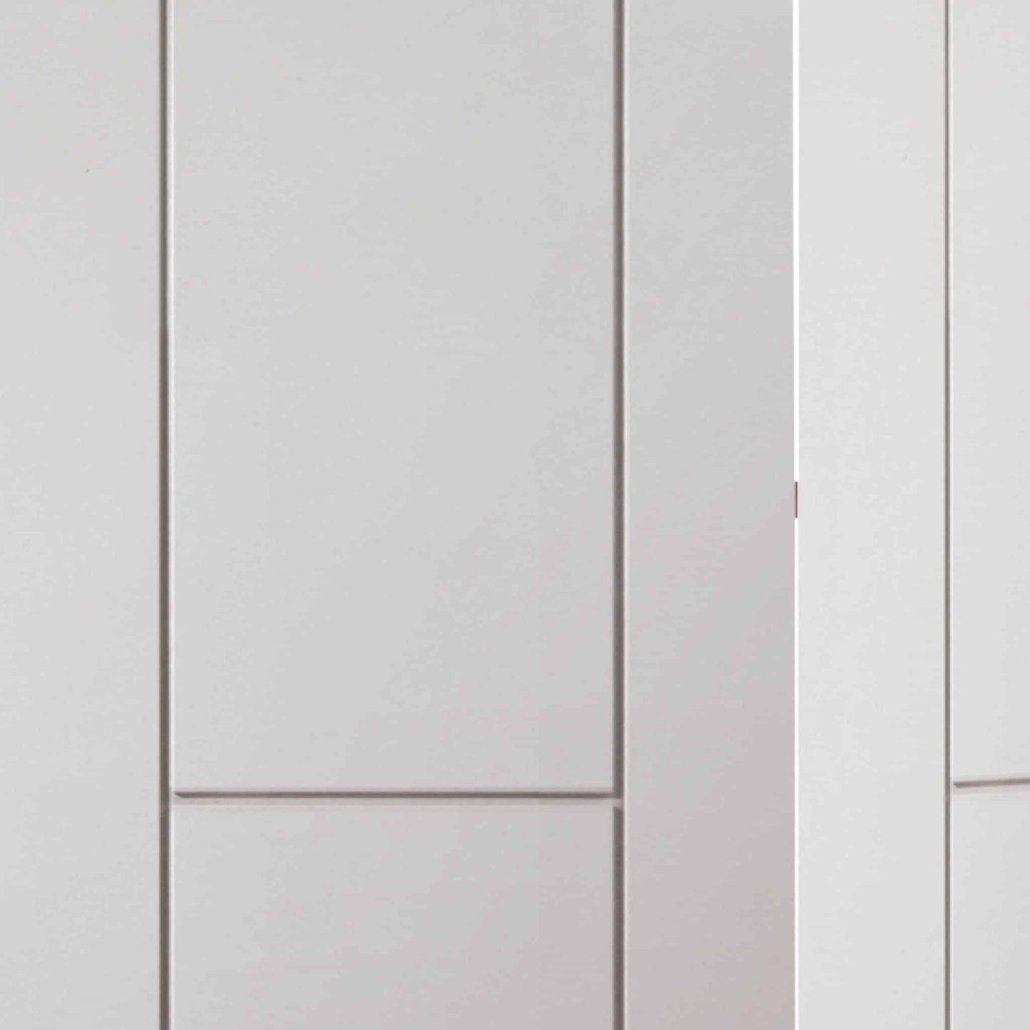 Tigris White Bi-fold Internal Door