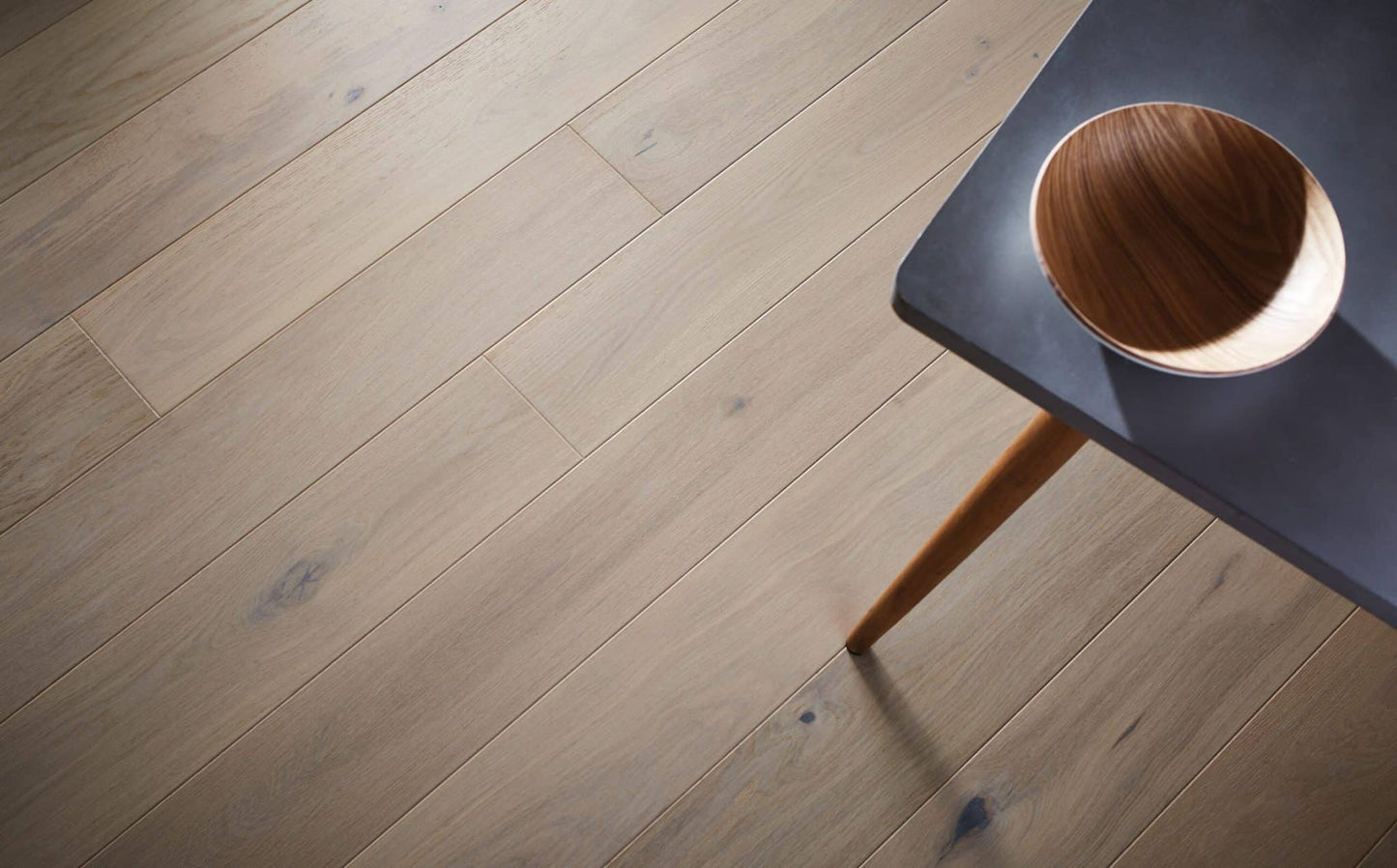 Manoa Oak Brushed & Lacquered