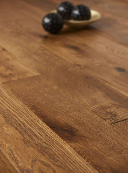 18x150mm Lacquered French Oak Wood Flooring