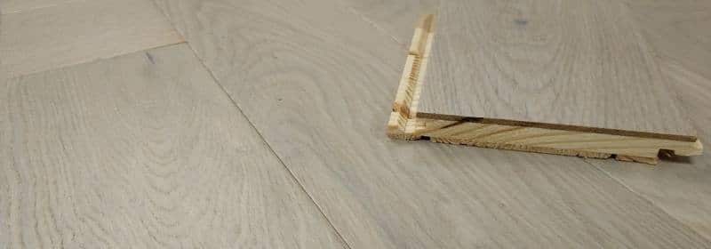 14x100x600mm White Oak Brushed Matt Lacquered Herringbone