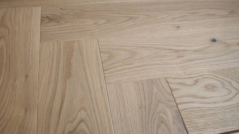 14x110x600mm Invisible Oiled Herringbone
