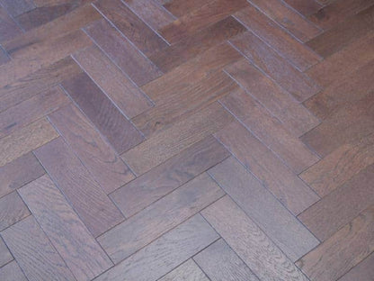 18x80x300mm Walnut Stain Lacquered Oak Herringbone Flooring