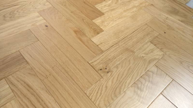 Lacquered Herringbone