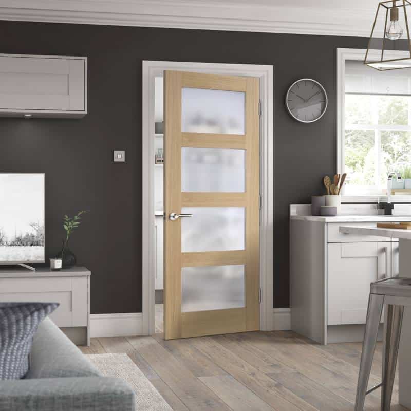 Oak Shaker 4L Frosted Glazed Internal Door