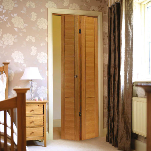 Mistral Oak Bi-fold – Prefinished Internal Door