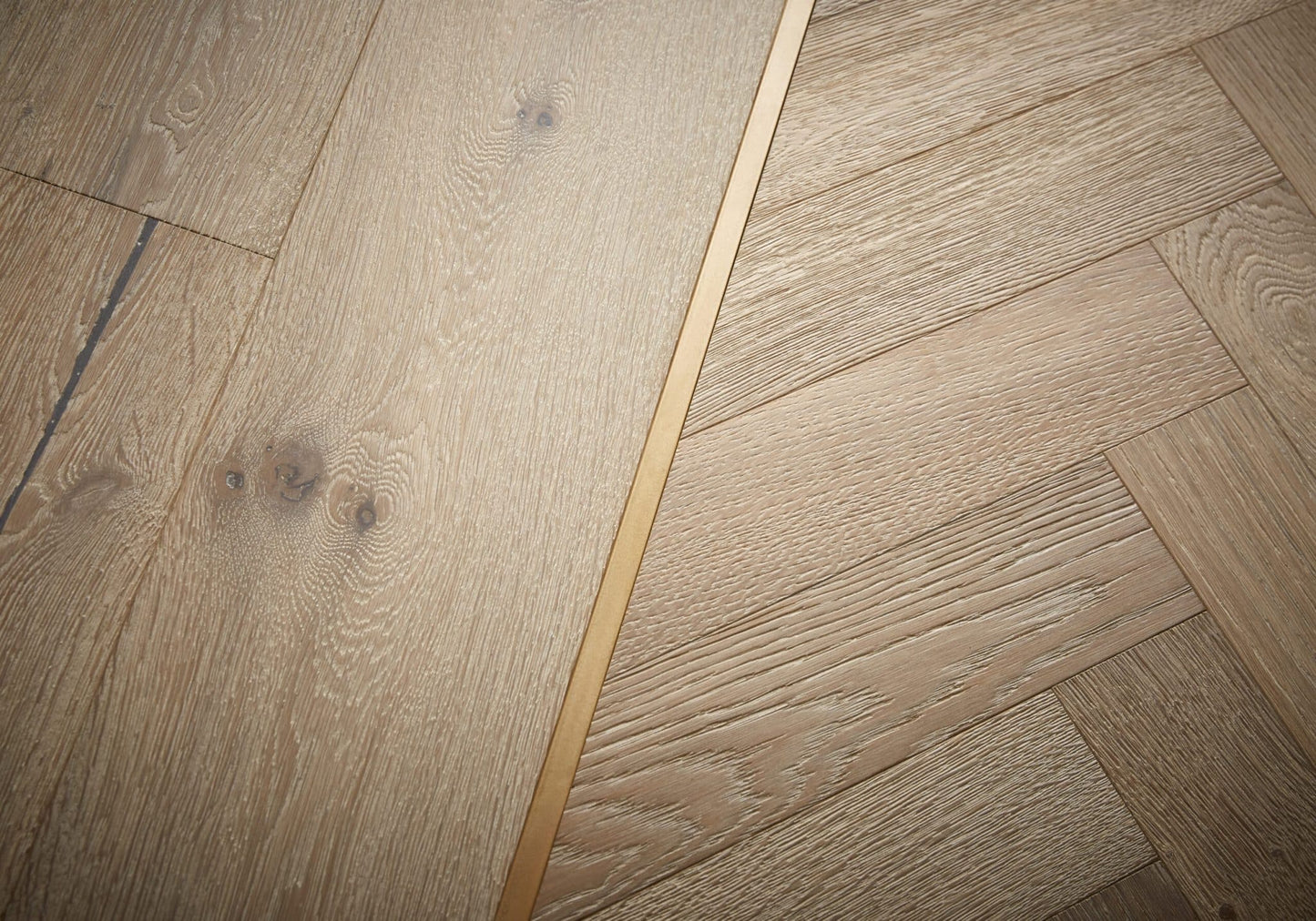 Noma Smoked Oak Herringbone