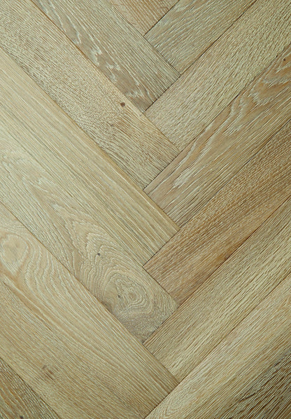 Noma Smoked Oak Herringbone
