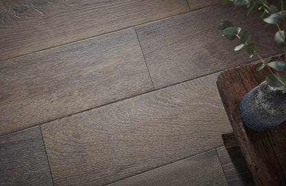 Sandur Oak Brushed & UV Oiled