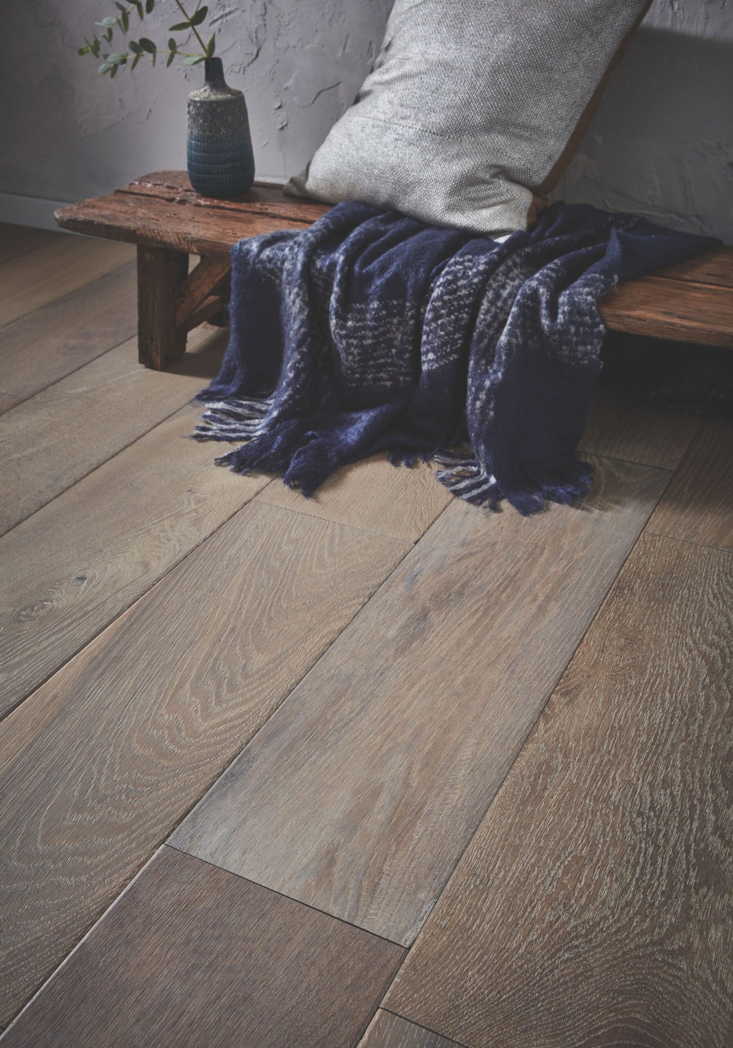 Sandur Oak Brushed & UV Oiled