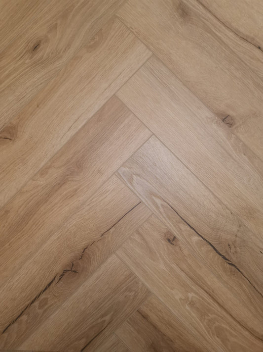 Lignum Core Ranch Oak Herringbone